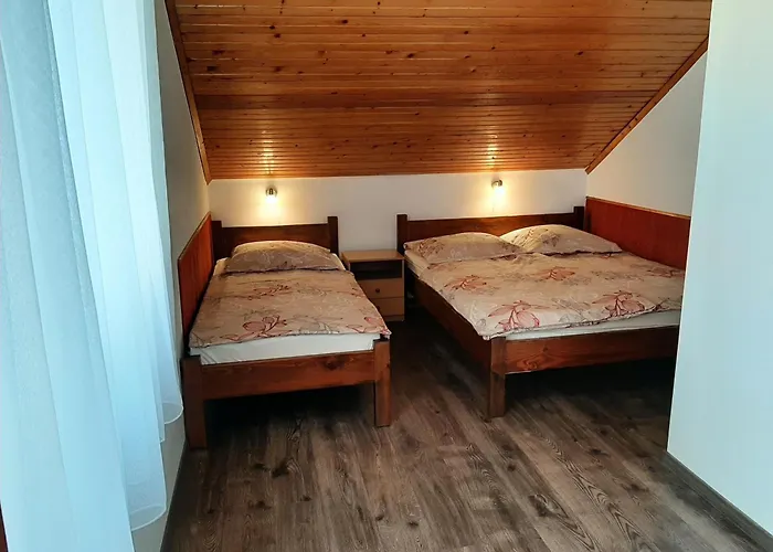 Apartament 11 Feroehelyes *